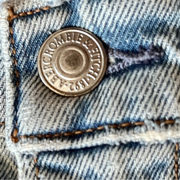 Abercrombie & Fitch The 90s Straight Ultra High Rise - Picture 3 of 7